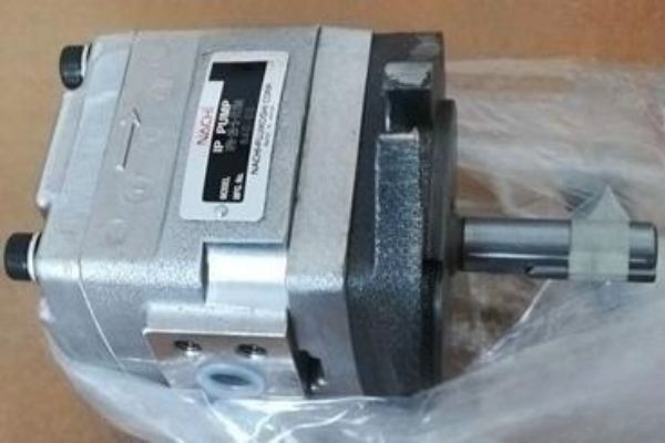 日本NACHI不二越液壓泵IPH-2B-8-11特點，性能，應(yīng)用與優(yōu)勢